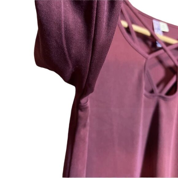 3 for $30! Alya long sleeve tee - Picture 3 of 9